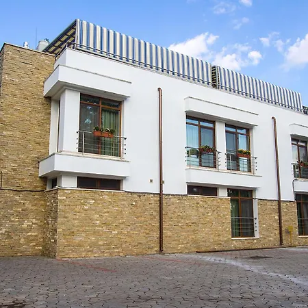 Guest house Vila *